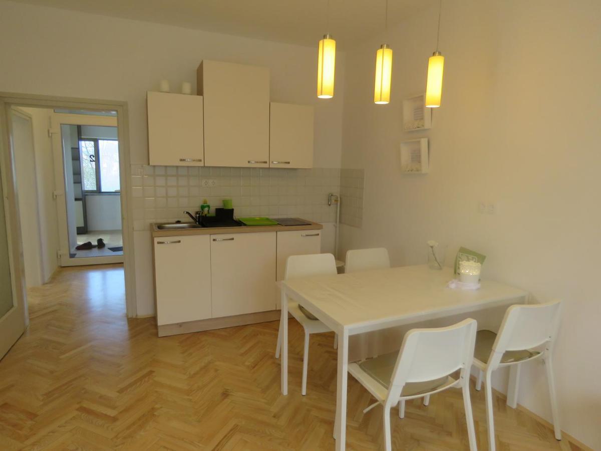 Sani Apartments Začretje Екстериор снимка